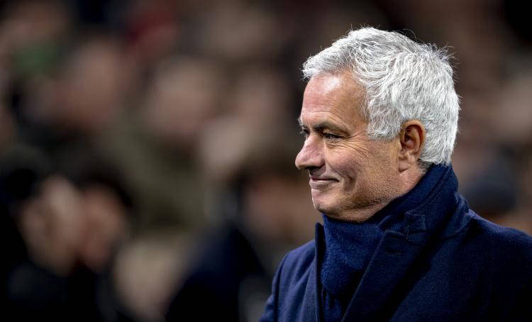 穆里尼奥反击质疑声：意甲与葡超夺欧冠，主帅都是我！